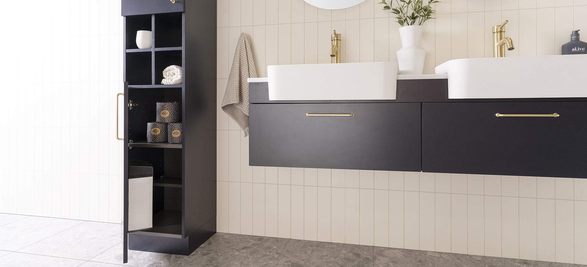 Glacier Shelf Tallboy