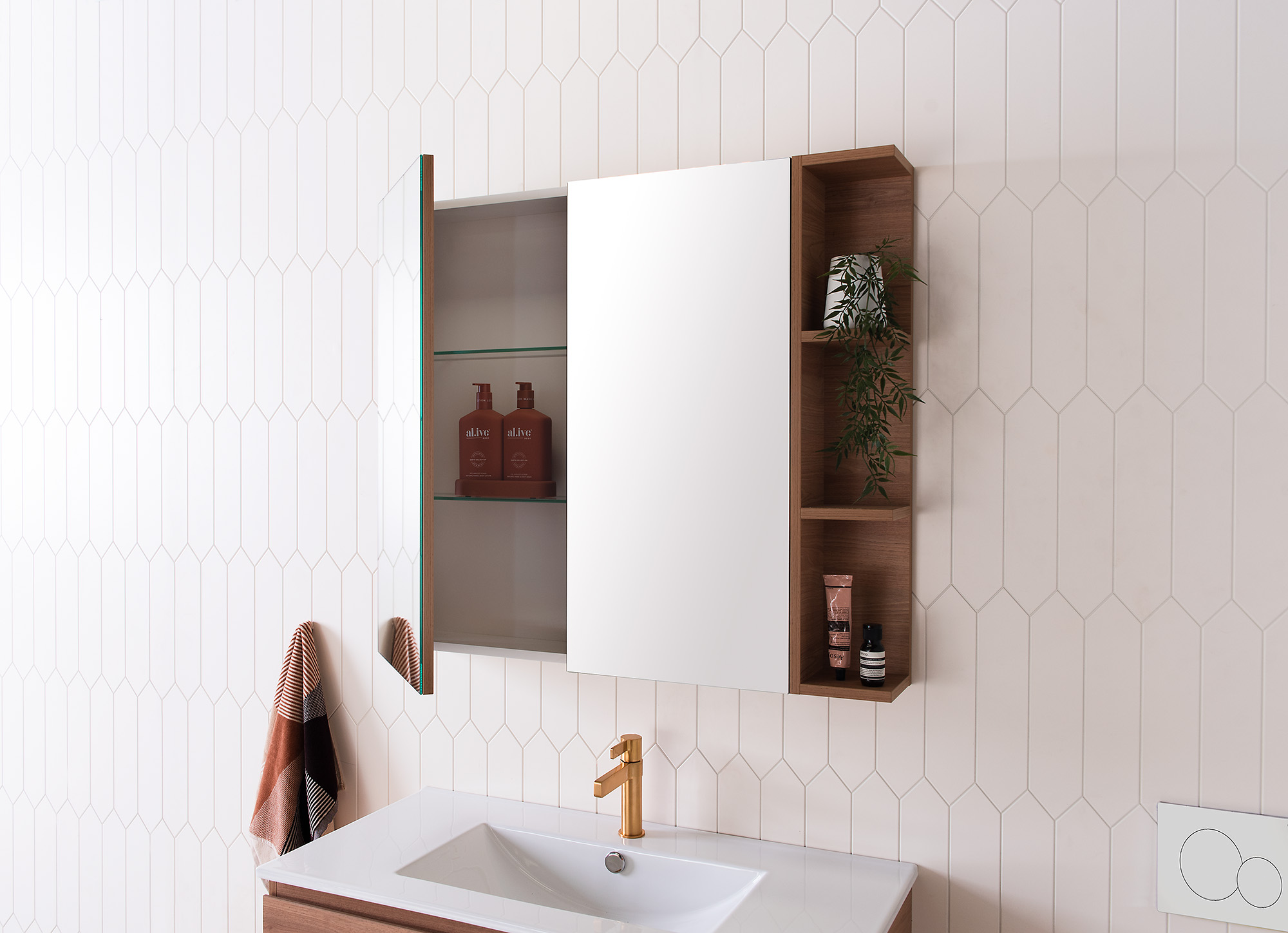 Glacier Shave Cab 900 Tassie Oak Web