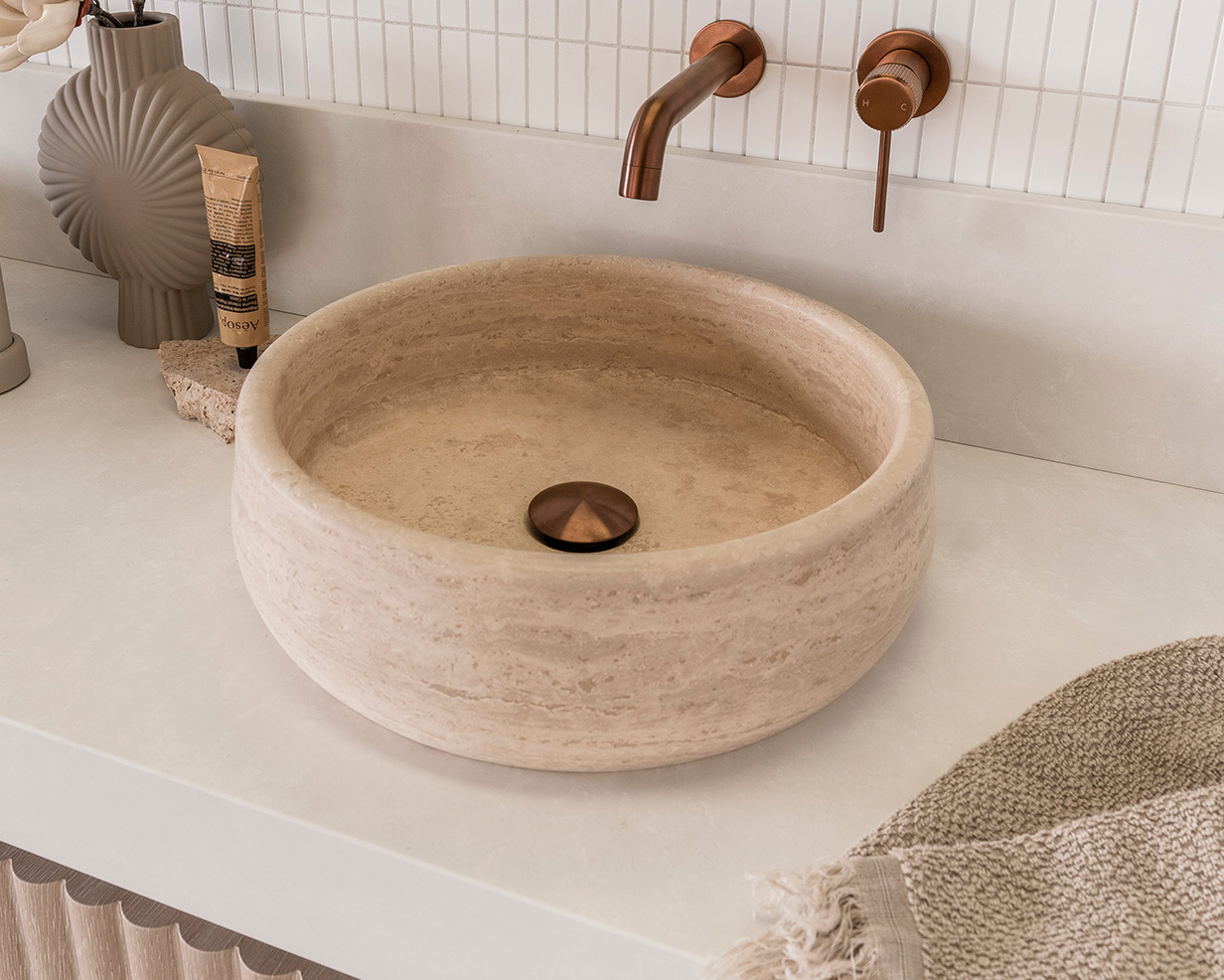 Harper 1800 FM Closeangle 5 Arlo Basin 4X5 Web